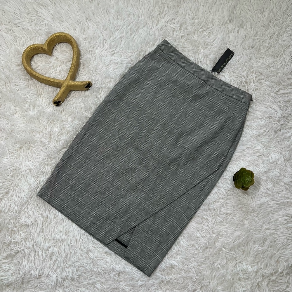 NWT Banana Republic Gray Pencil Skirt Asymmetrical Slit